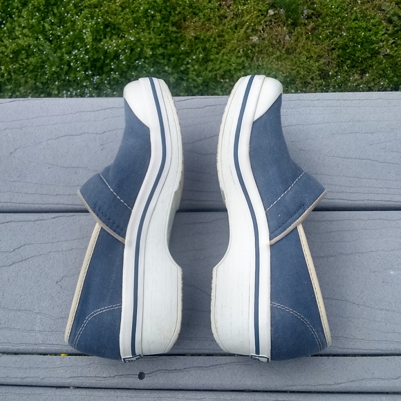Dansko Shoes - Dansko Vegan Blue and White Nurse Clogs